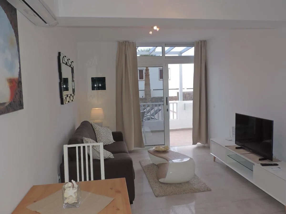 Los Gracioseros 106- 2 Bed-Gr Floor-Ac-Uk Tv-Wifi Puerto del Carmen  Appartement