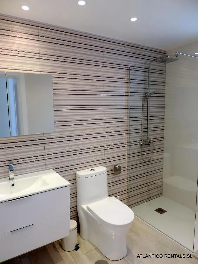 Los Gracioseros 106- 2 Bed-Gr Floor-Ac-Uk Tv-Wifi Puerto del Carmen  0*, Puerto del Carmen (Lanzarote) Espagne